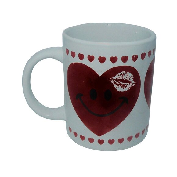 Heart Smiley Face Ceramic Mug With Lipstick Print - Picture 6 of 6